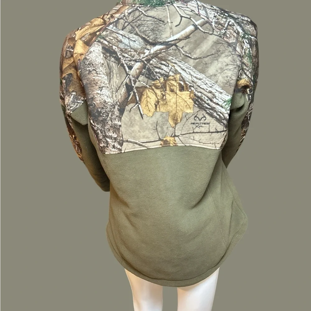 Game Winner Women's Camouflage Jacket - Picture 9 of 9